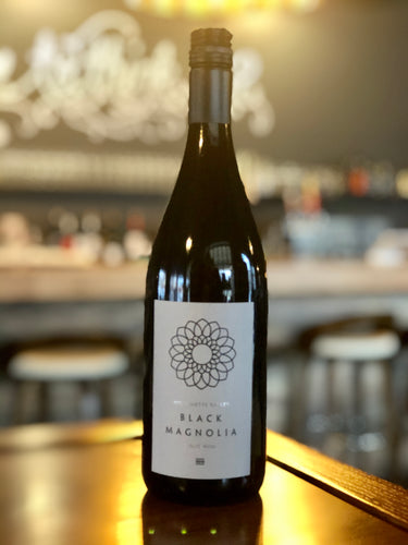 Black magnolia Pinot noir